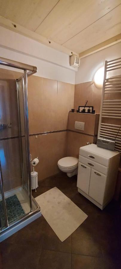 布伦托尼克Casa Liu公寓 外观 照片